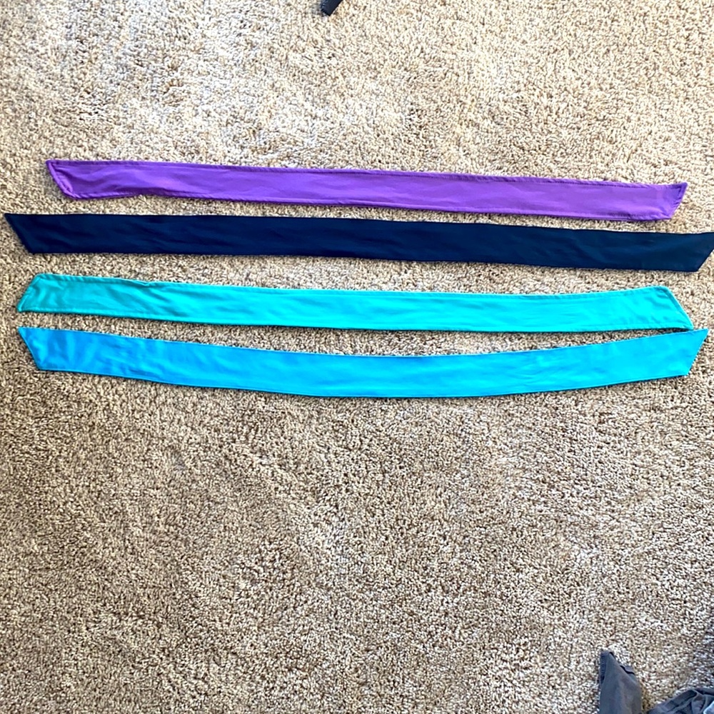 Assorted head ties